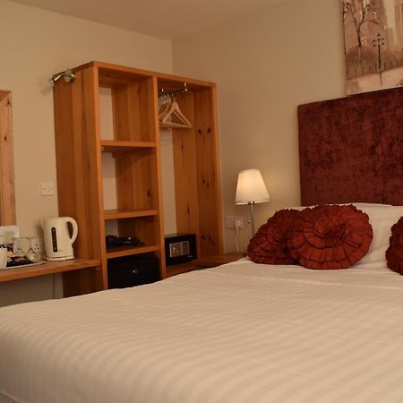 Castle Green Bed And Breakfast Ashbourne  Esterno foto