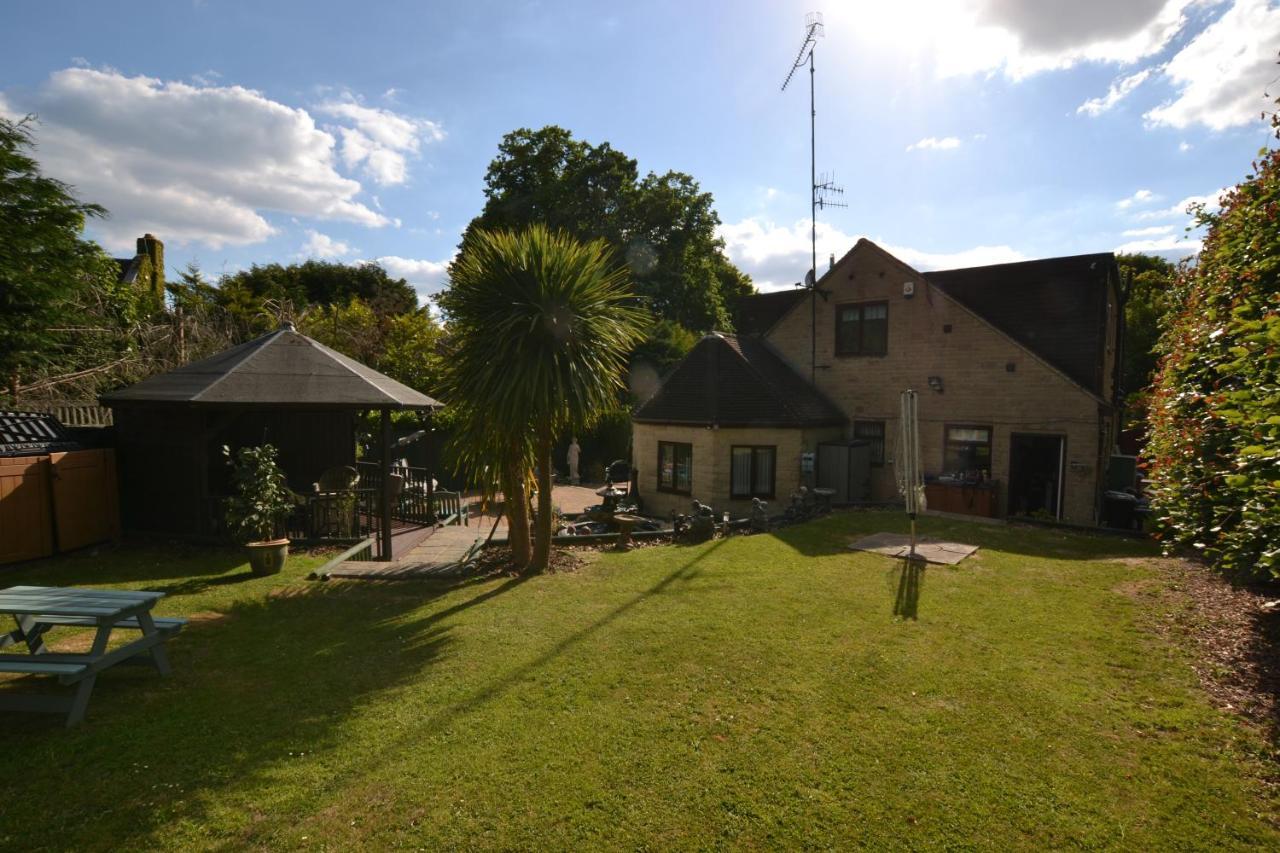 Castle Green Bed And Breakfast Ashbourne  Esterno foto