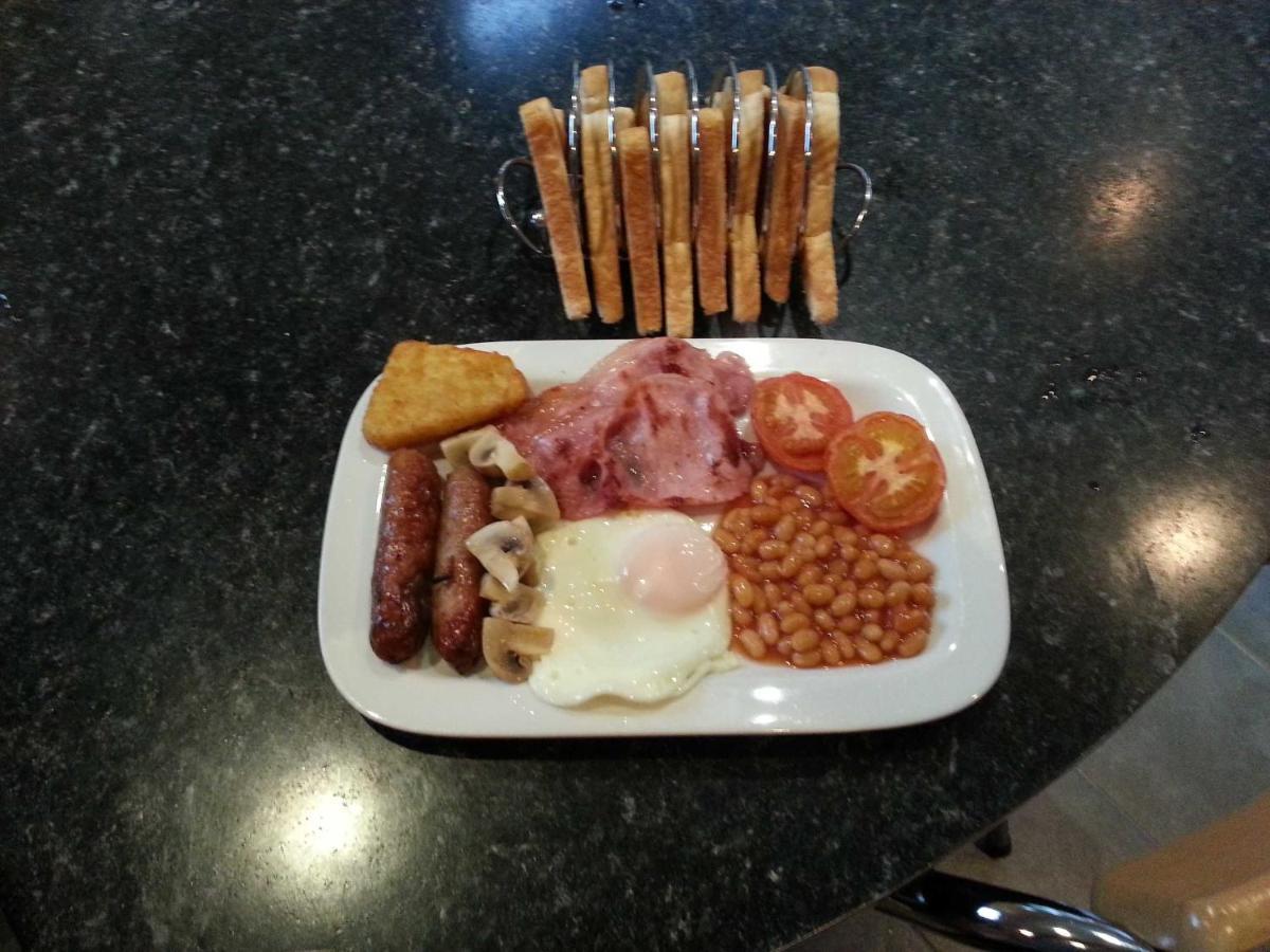 Castle Green Bed And Breakfast Ashbourne  Esterno foto