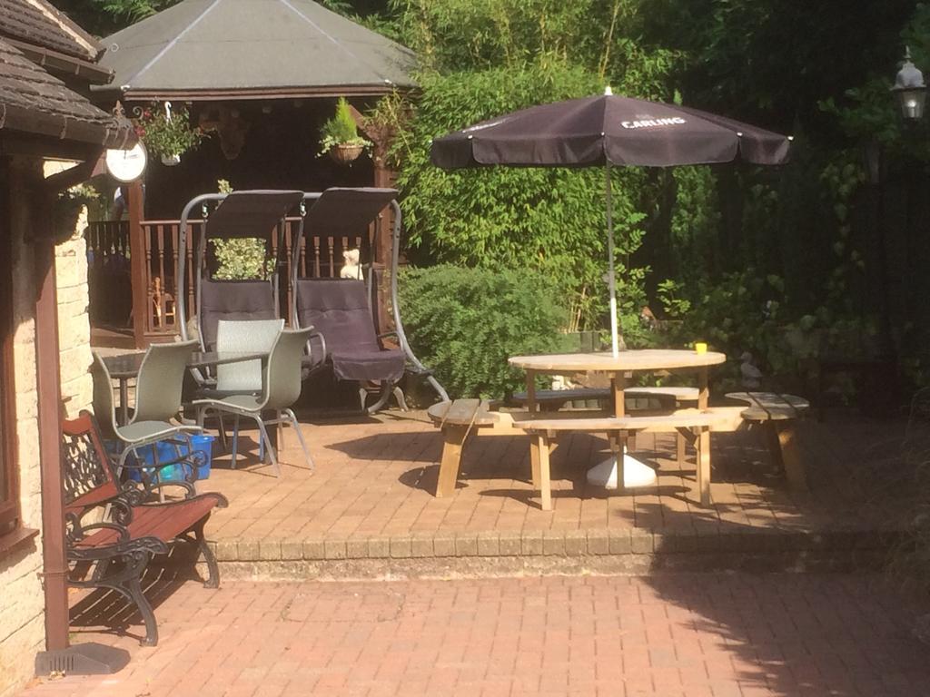 Castle Green Bed And Breakfast Ashbourne  Esterno foto