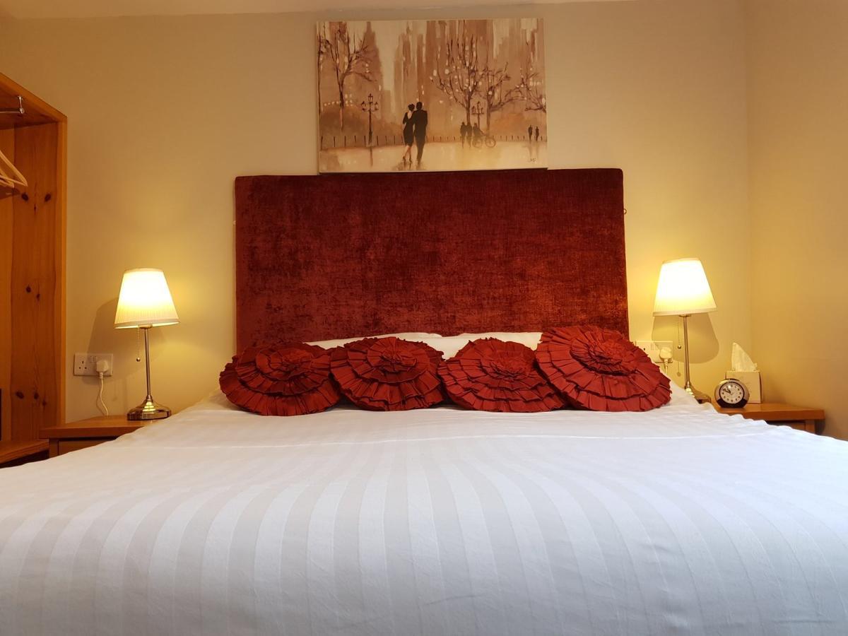 Castle Green Bed And Breakfast Ashbourne  Esterno foto