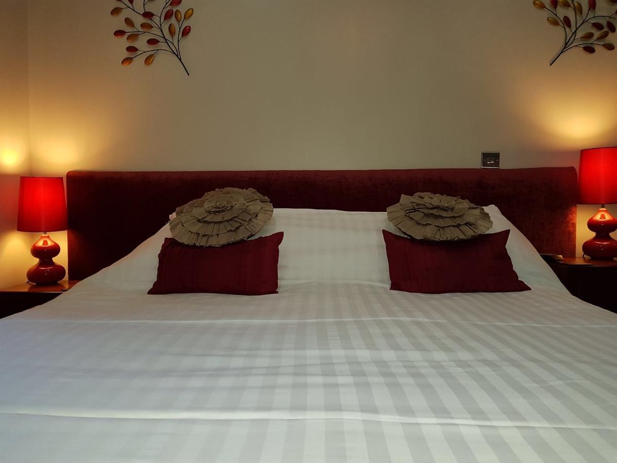 Castle Green Bed And Breakfast Ashbourne  Esterno foto