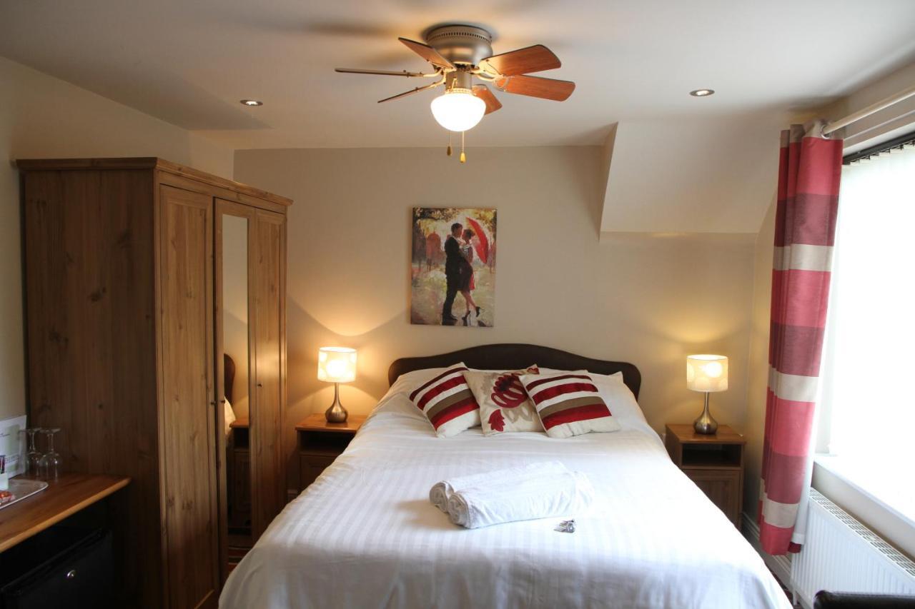Castle Green Bed And Breakfast Ashbourne  Esterno foto