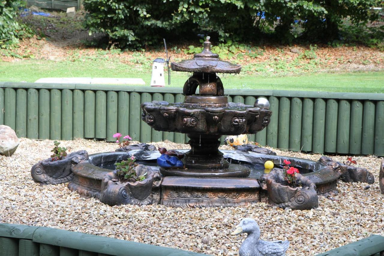 Castle Green Bed And Breakfast Ashbourne  Esterno foto